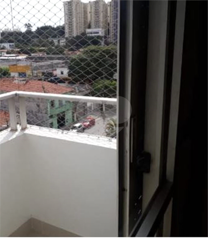 APARTAMENTO em CASA VERDE