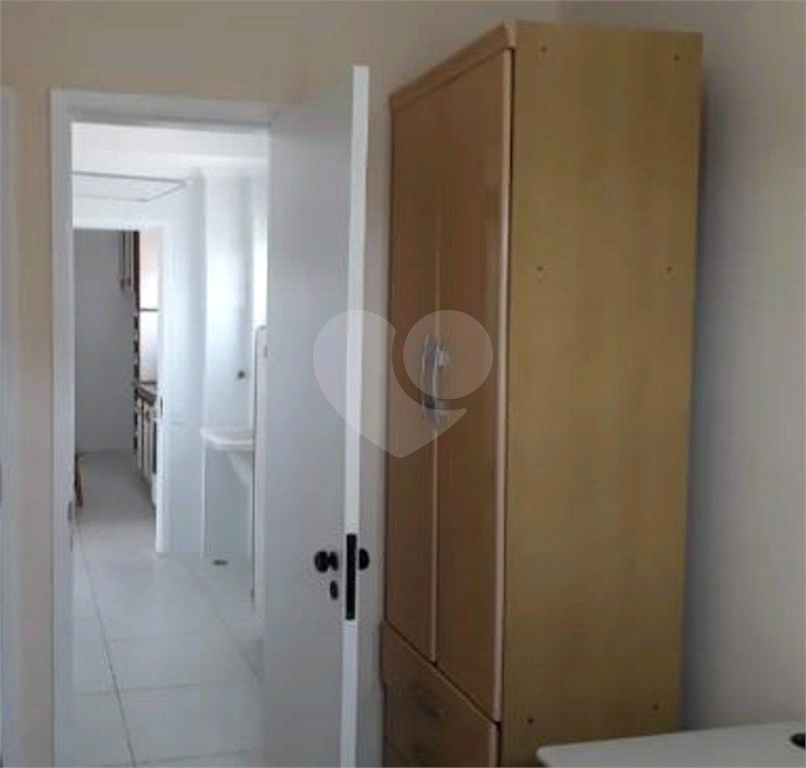 APARTAMENTO em CASA VERDE