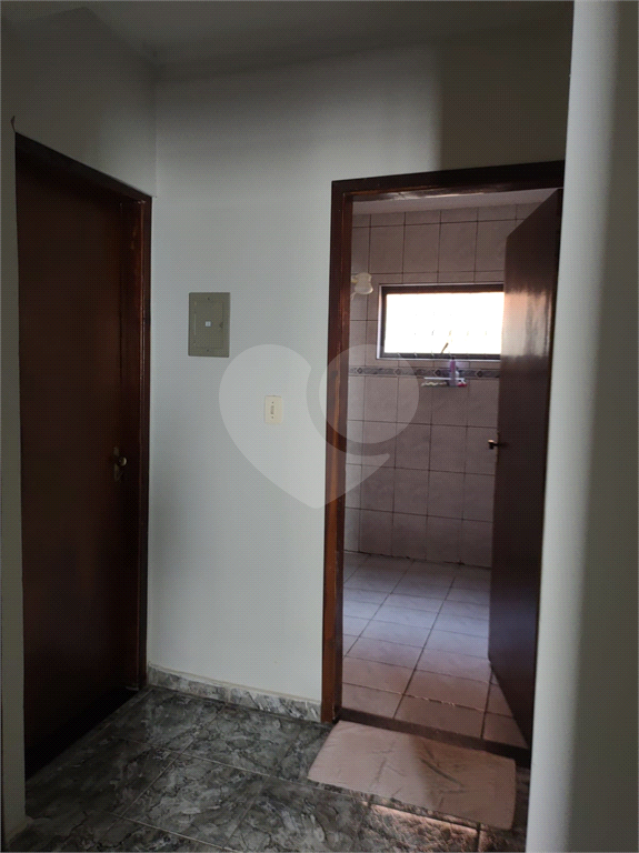 Casa à venda com 3 quartos, 180m² - Foto 23