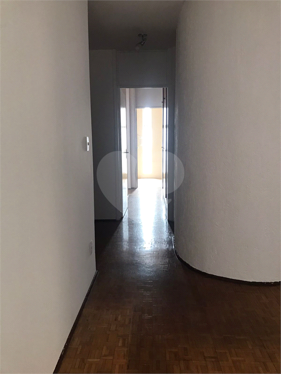 Apartamento à venda com 3 quartos, 130m² - Foto 13