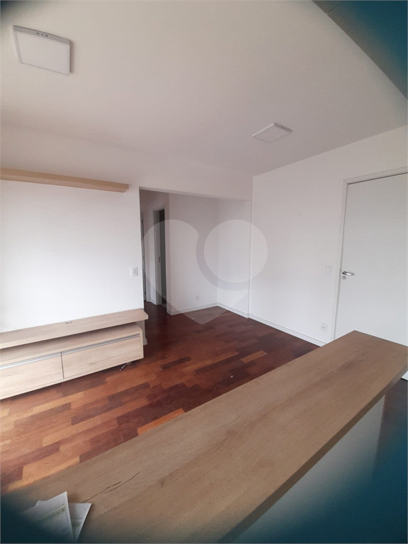 Apartamento para alugar ou comprar com 2 dormitórios e 1 vaga ao lado do metrô Parada Inglesa