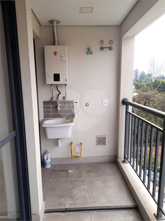 Apartamento para alugar ou comprar com 2 dormitórios e 1 vaga ao lado do metrô Parada Inglesa