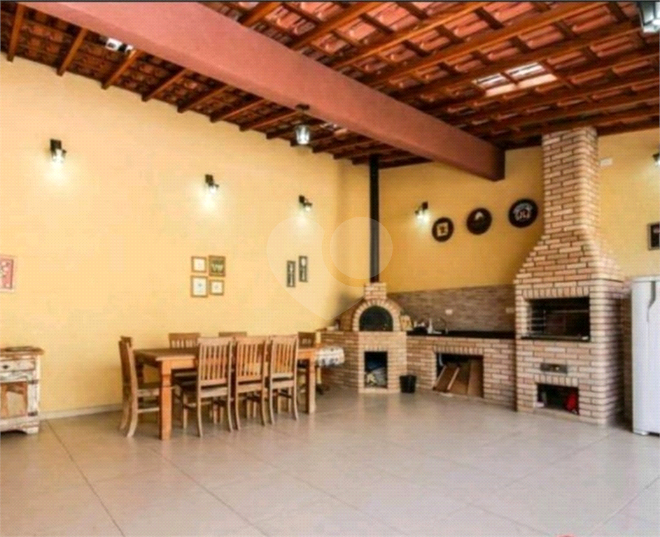 Casa a venda