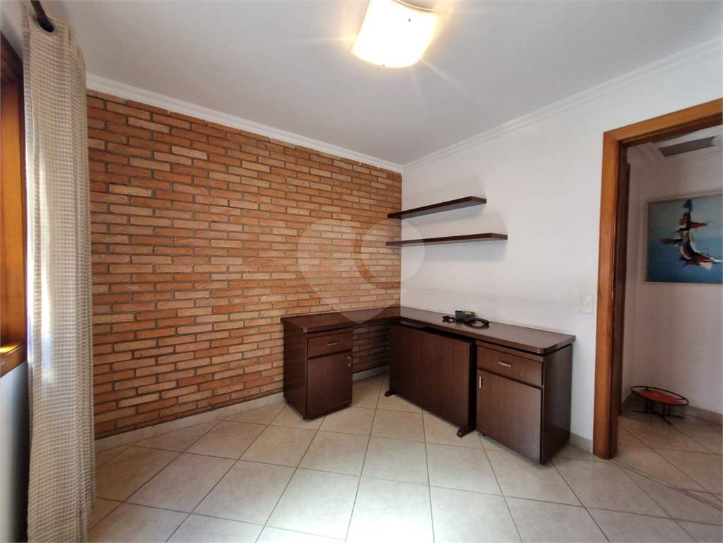 VENDA - Casa Alto Padrão em Condomínio JD França | 470m² | 4 Dormitórios |  Piscina 