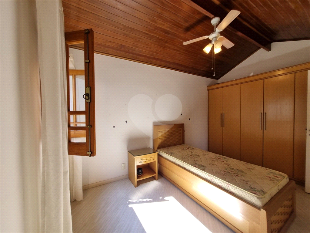 VENDA - Casa Alto Padrão em Condomínio JD França | 470m² | 4 Dormitórios |  Piscina 