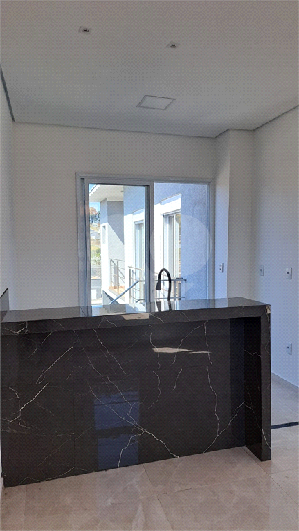 Linda casa a venda com 3 dormitórios na cidade de Bragança Paulista -SP