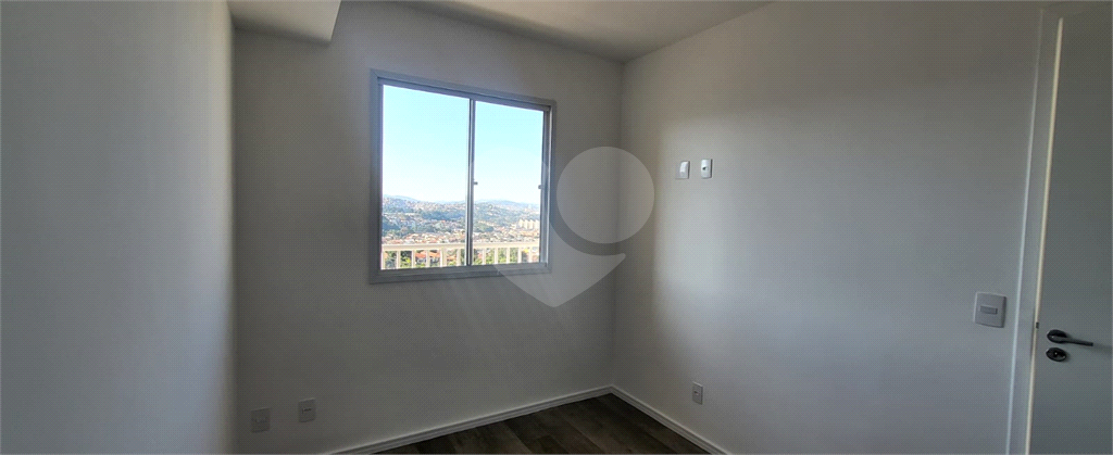 APARTAMENTO em TUCURUVI