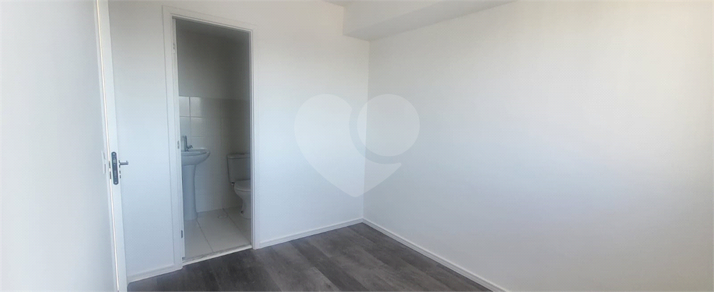 APARTAMENTO em TUCURUVI