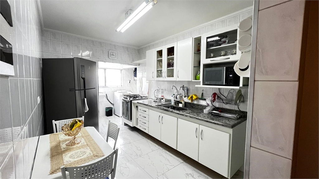 Apartamento em Santana 2 quartos super bem localizado.