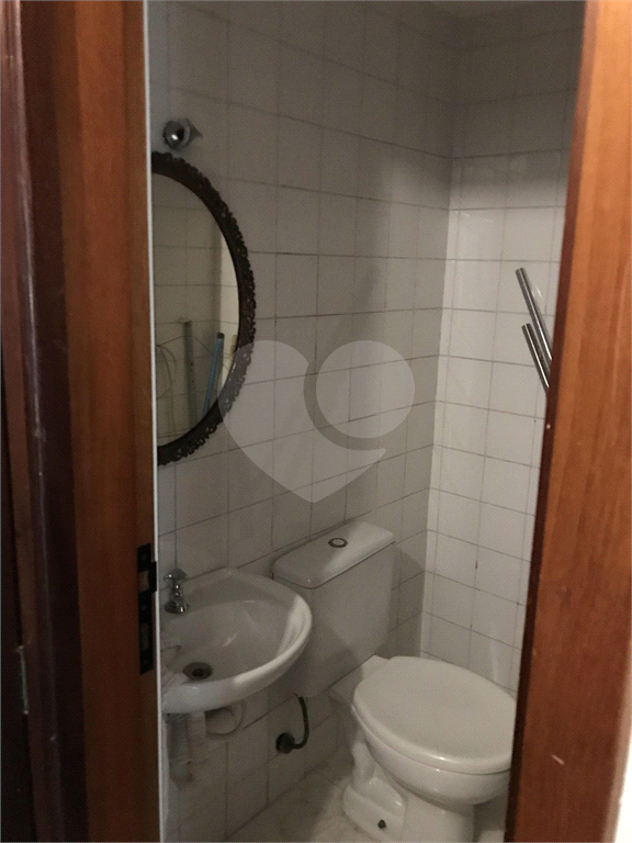 APARTAMENTO em MOEMA