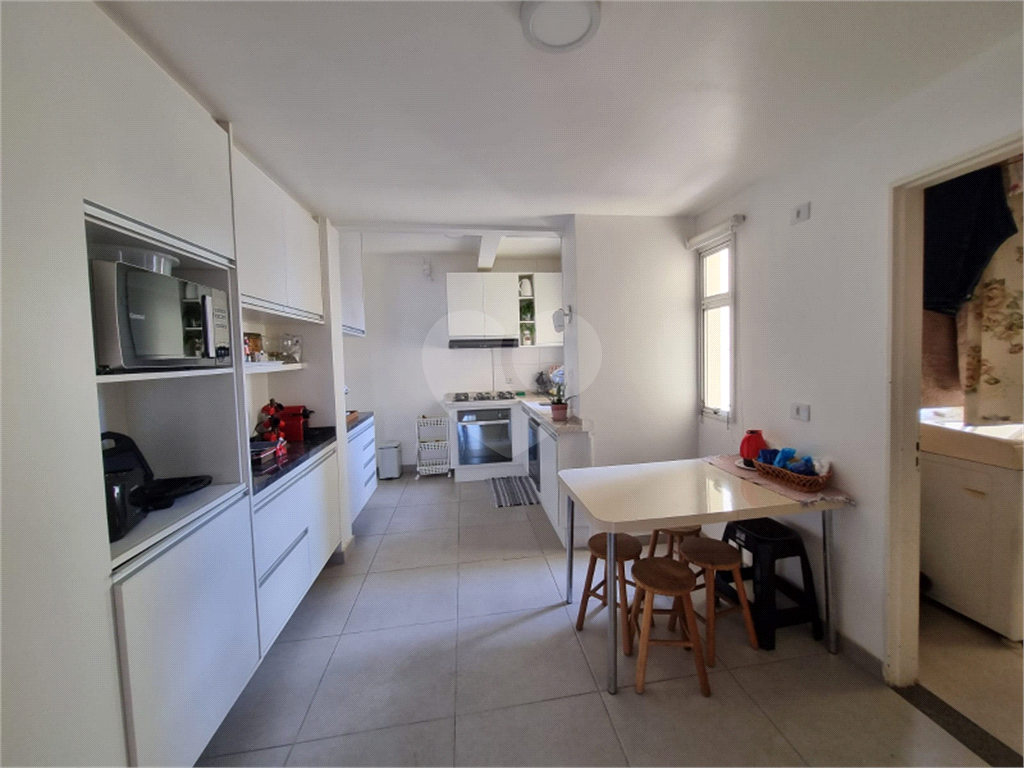 Apartamento 3 dormitórios alugando em Perdizes!!