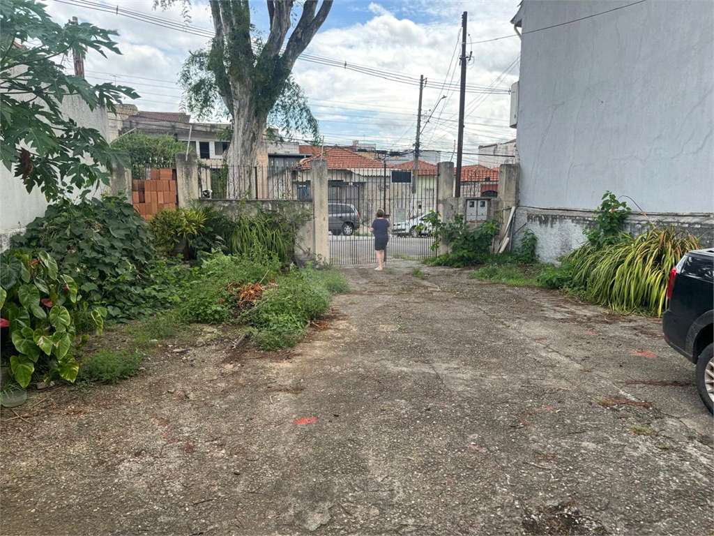 Casa à venda com 2 quartos, 230m² - Foto 2