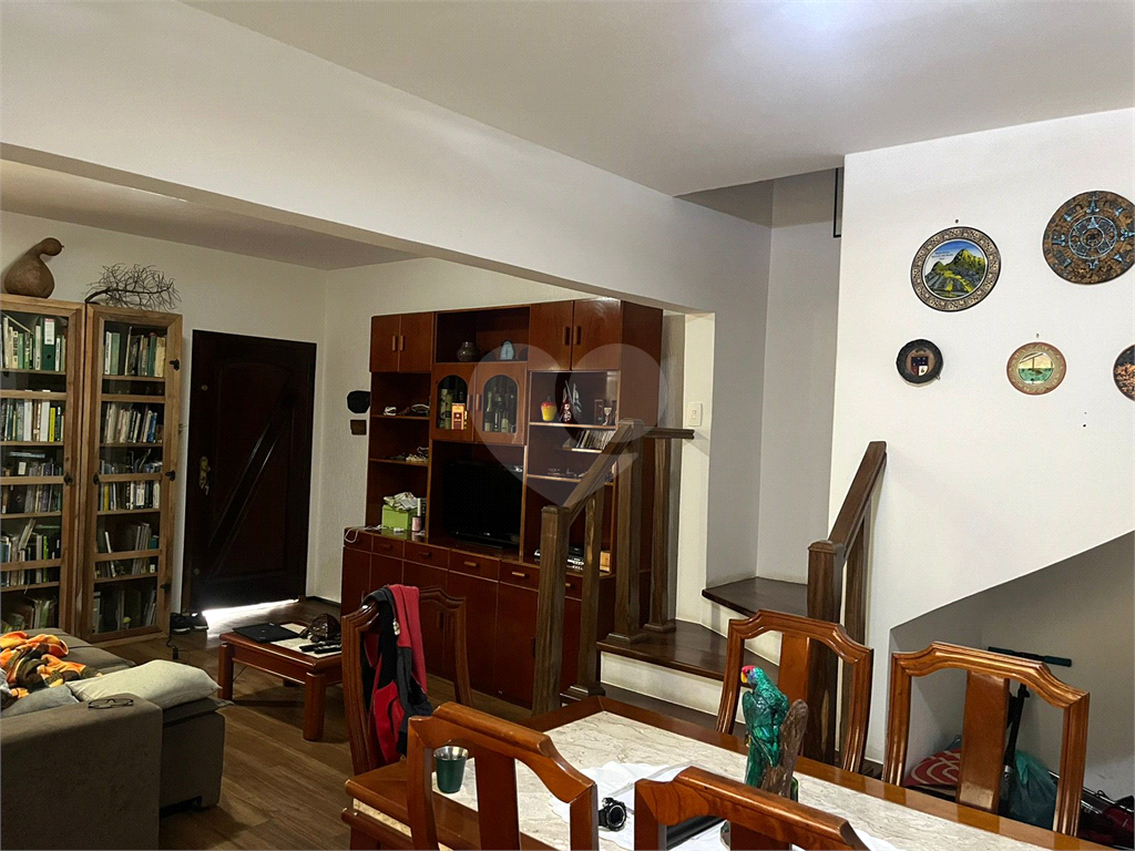 Excelente sobrado localizado próximo ao Metrô Jardim São Paulo