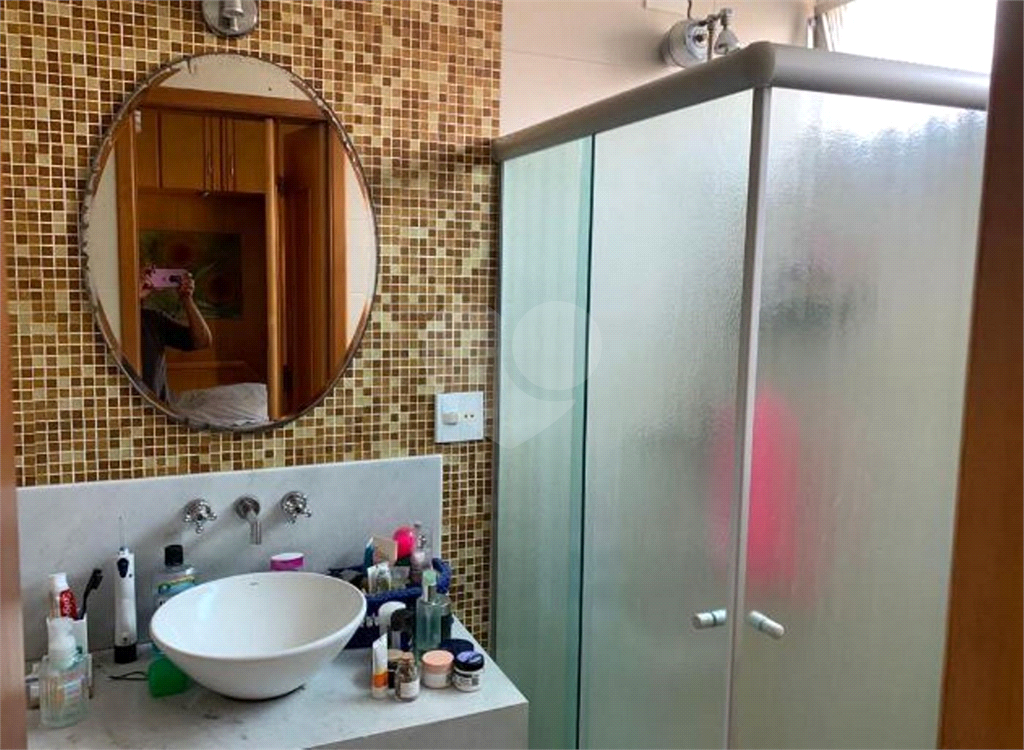 APARTAMENTO em TATUAPÉ