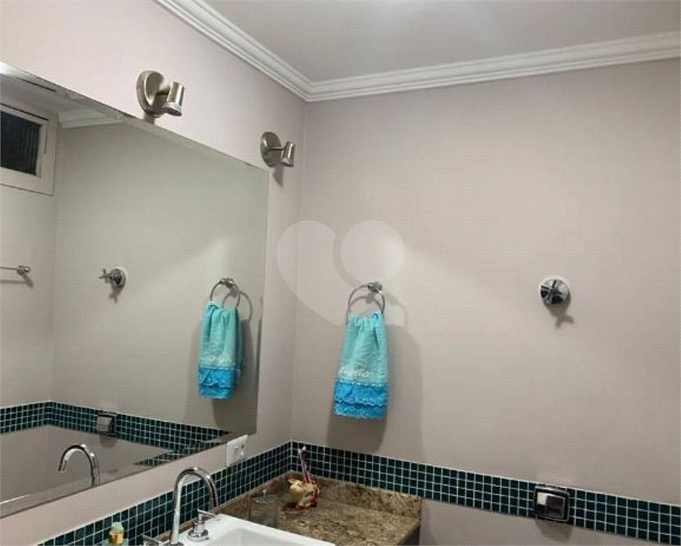 APARTAMENTO em TATUAPÉ