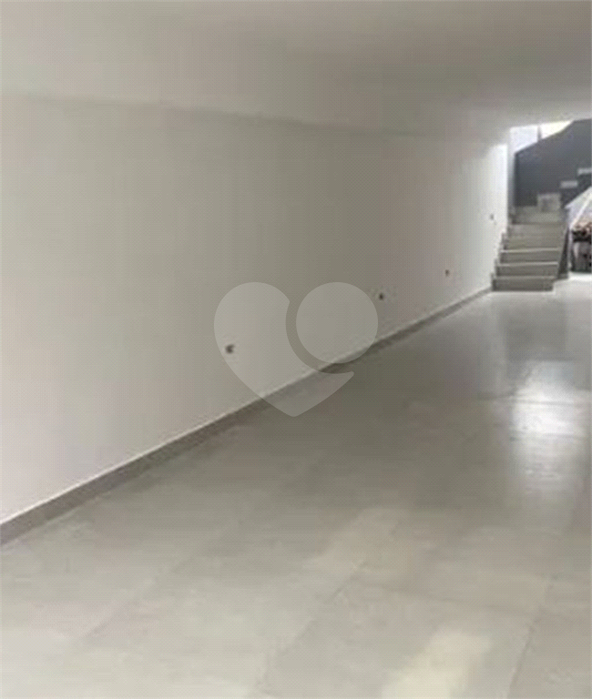 SOBRADO em LIMÃO
