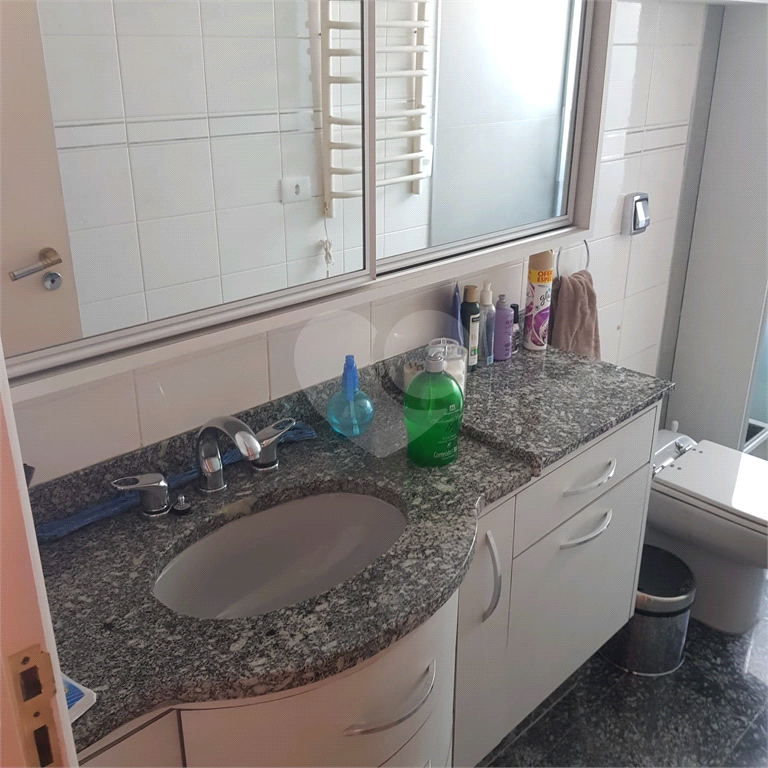 Apartamento maravilhoso com 168 M2 com 03 dormitórios