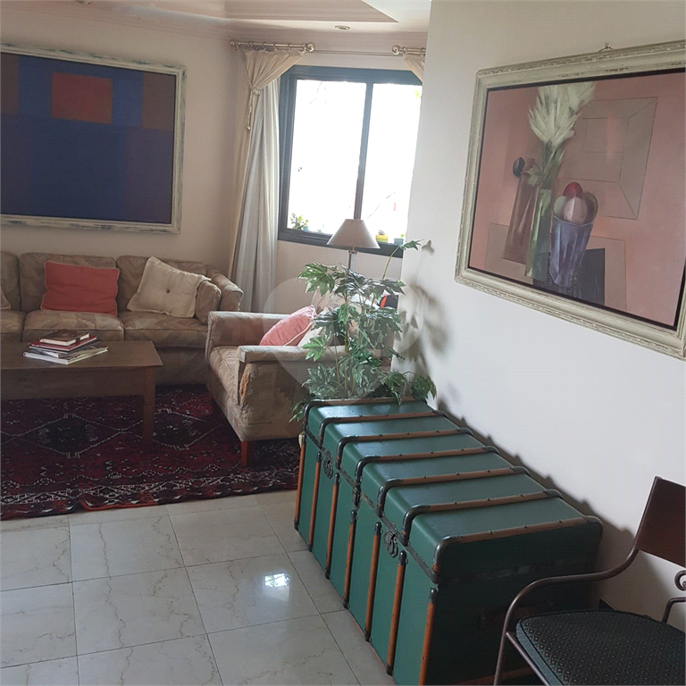 Apartamento maravilhoso com 168 M2 com 03 dormitórios
