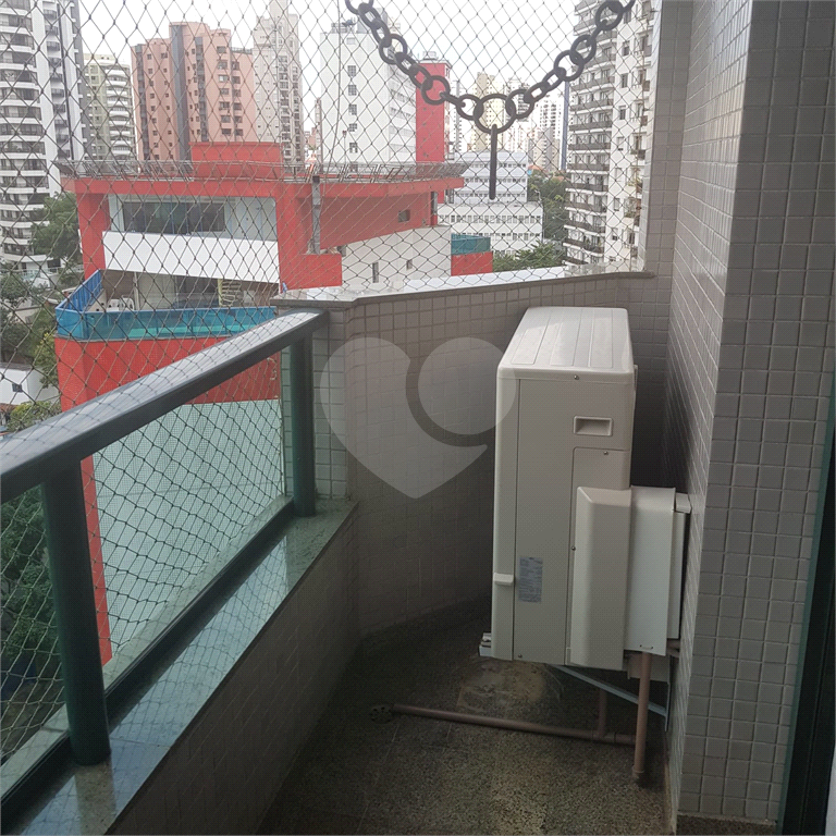 Apartamento maravilhoso com 168 M2 com 03 dormitórios