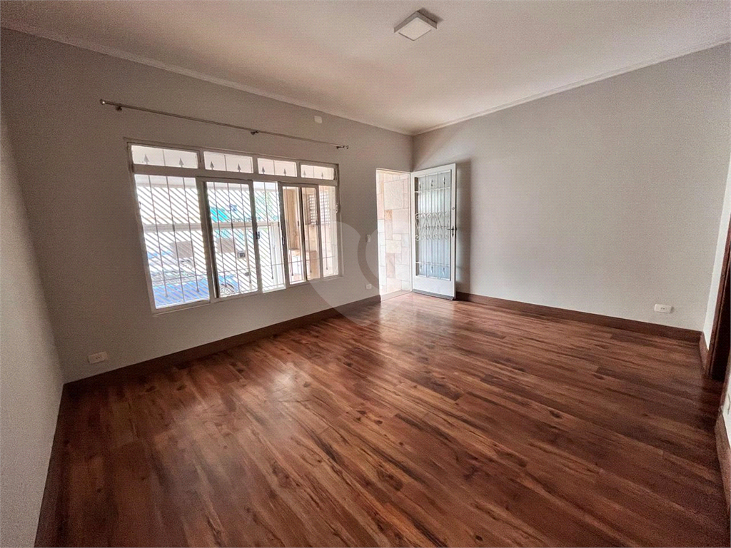 Casa, 3 quartos, 200 m² - Foto 2