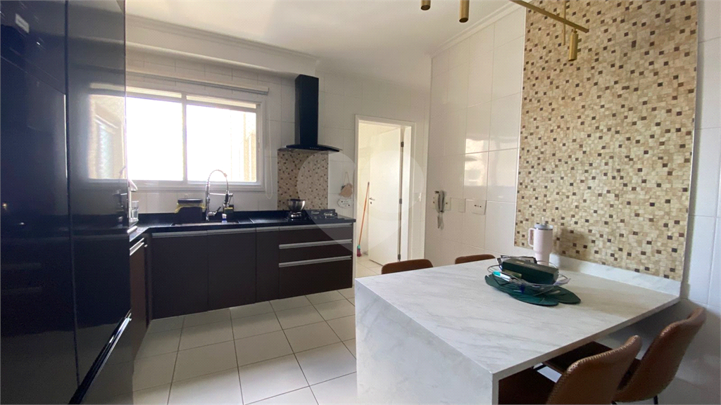 Apartamento à venda e aluguel com 3 quartos, 155m² - Foto 42
