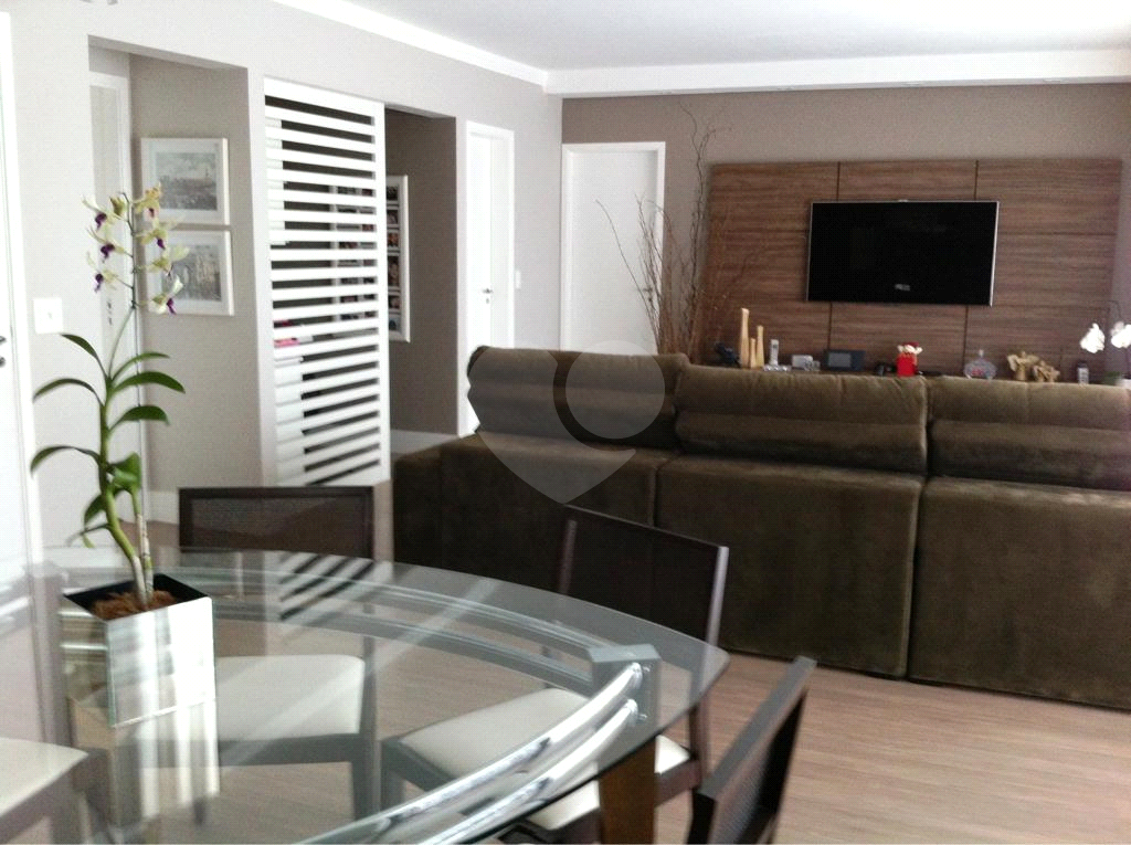 Apartamento à venda e aluguel com 3 quartos, 155m² - Foto 4