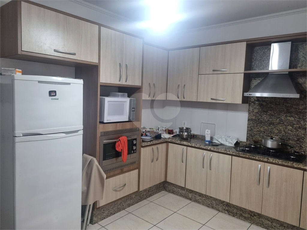 AMPLO SOBRADO COM EDICULA