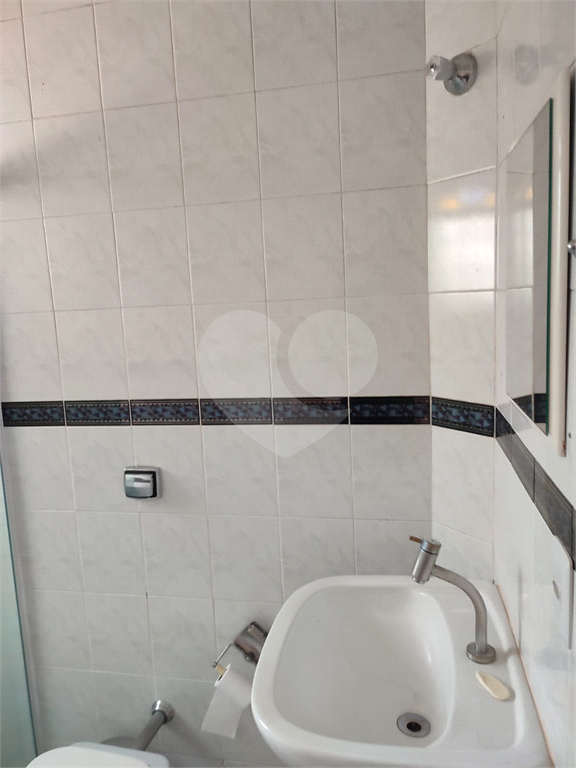 AMPLO SOBRADO COM EDICULA