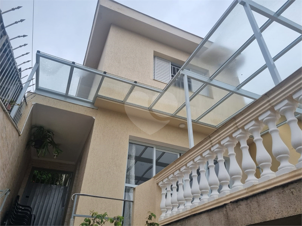 AMPLO SOBRADO COM EDICULA