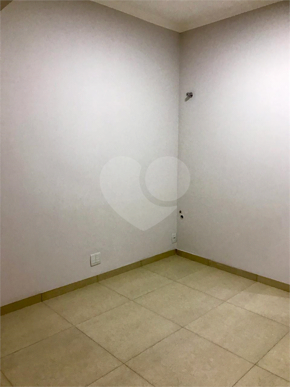 Casa à venda e aluguel com 4 quartos, 180m² - Foto 17