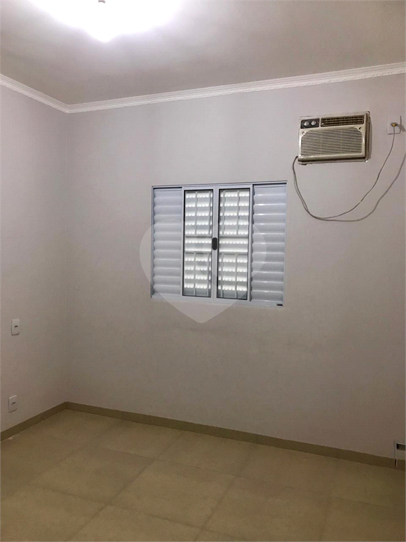 Casa à venda e aluguel com 4 quartos, 180m² - Foto 12
