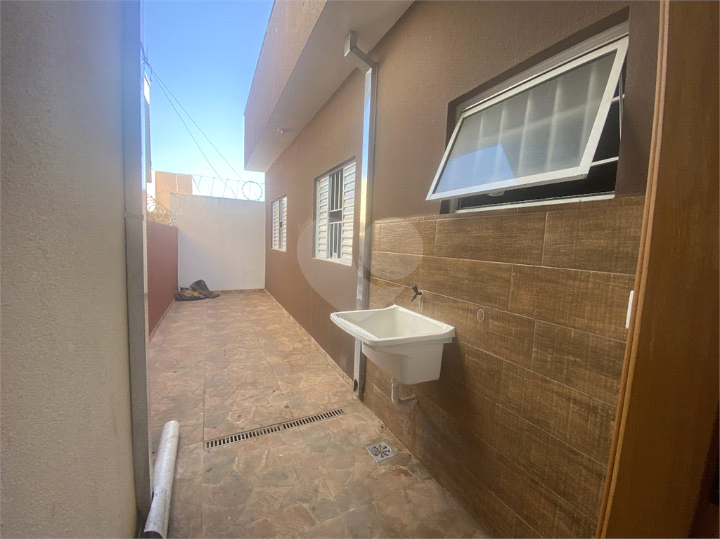 Casa à venda com 2 quartos, 100m² - Foto 15