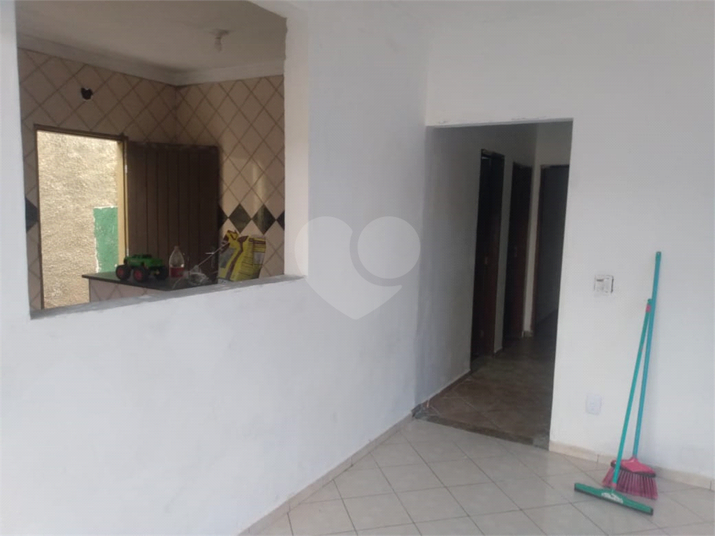 Casa à venda com 3 quartos, 130m² - Foto 17