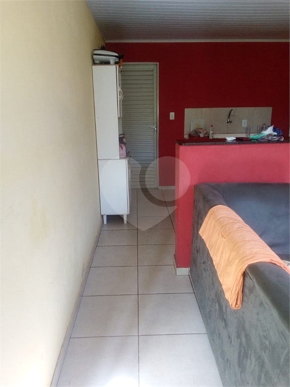 Casa à venda com 3 quartos, 91m² - Foto 2