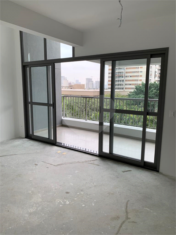 Excelente Apartamento de 01 Suíte em Moema!