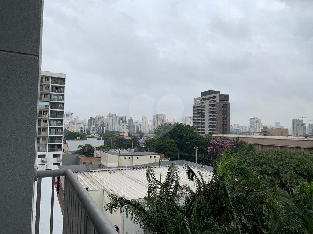 Excelente Apartamento de 01 Suíte em Moema!