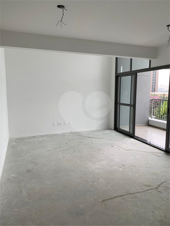 Excelente Apartamento de 01 Suíte em Moema!