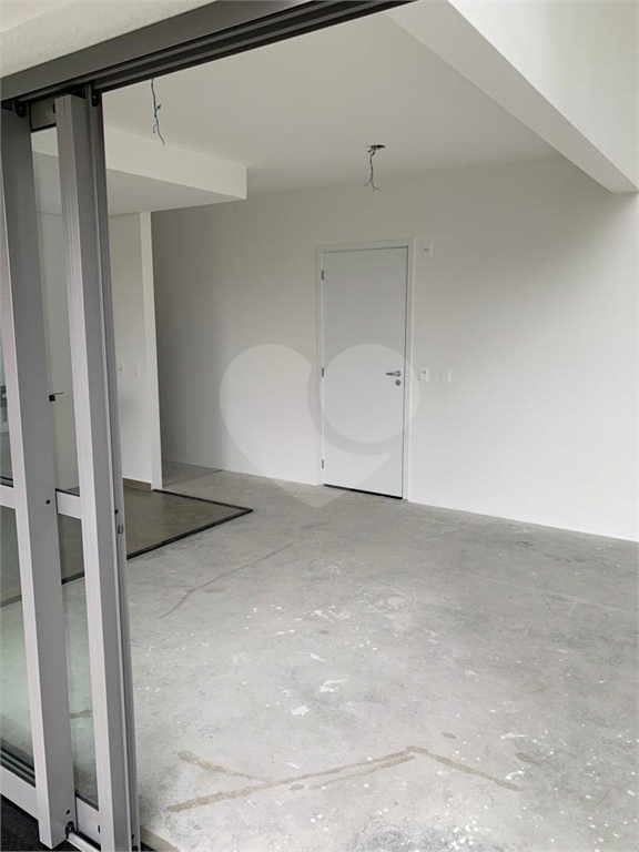 Excelente Apartamento de 01 Suíte em Moema!