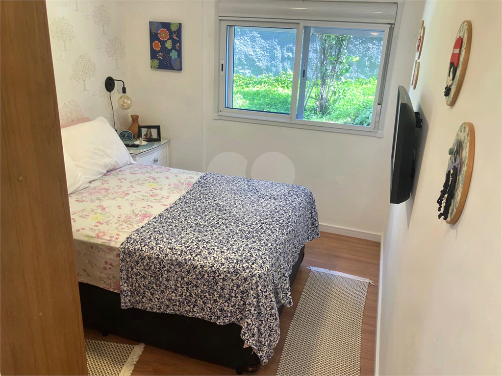 "Apartamento 2 Dorms | 1 Vaga a 250 metros do Metrô Jardim São Paulo.
