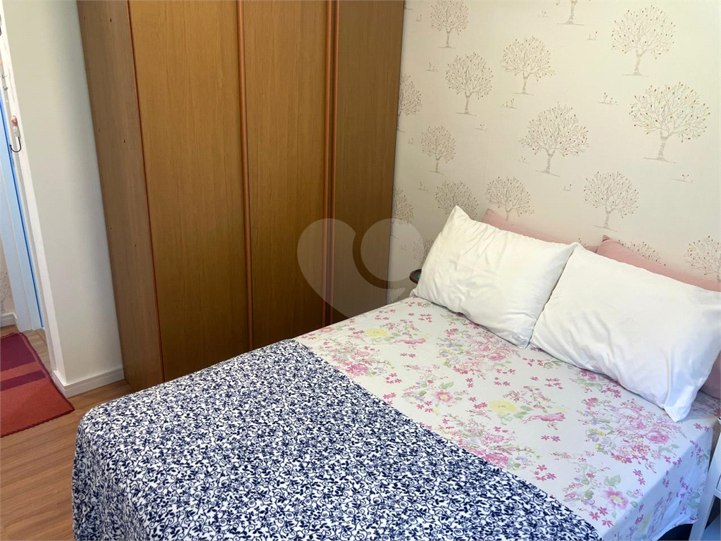 "Apartamento 2 Dorms | 1 Vaga a 250 metros do Metrô Jardim São Paulo.
