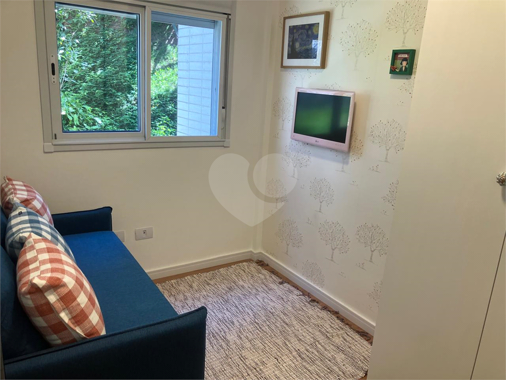 "Apartamento 2 Dorms | 1 Vaga a 250 metros do Metrô Jardim São Paulo.
