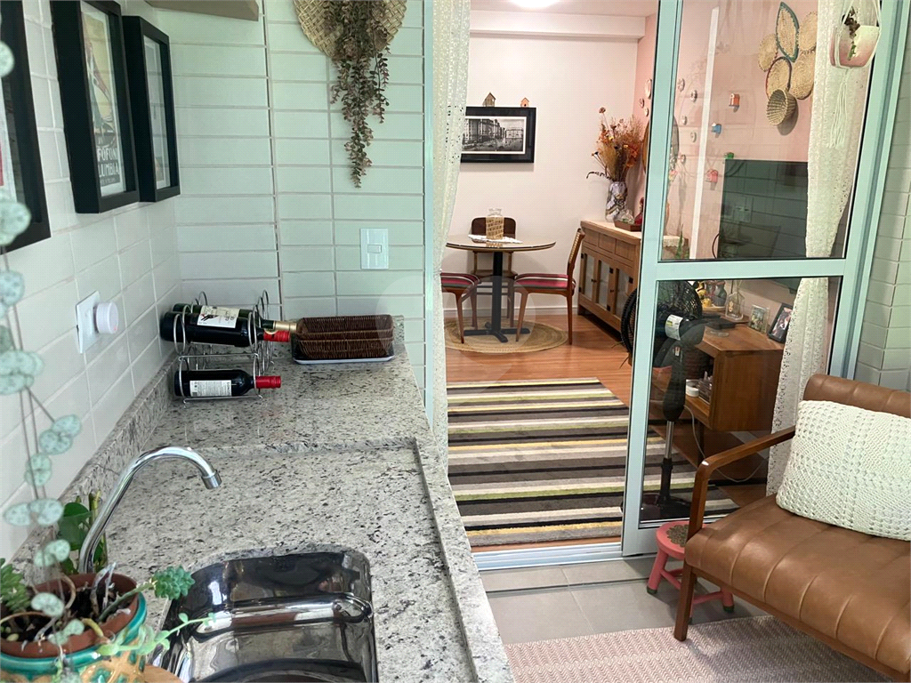 "Apartamento 2 Dorms | 1 Vaga a 250 metros do Metrô Jardim São Paulo.
