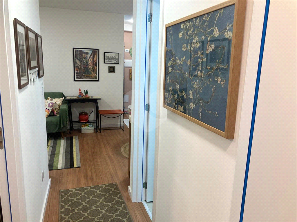 "Apartamento 2 Dorms | 1 Vaga a 250 metros do Metrô Jardim São Paulo.
