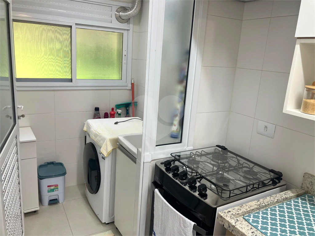 "Apartamento 2 Dorms | 1 Vaga a 250 metros do Metrô Jardim São Paulo.
