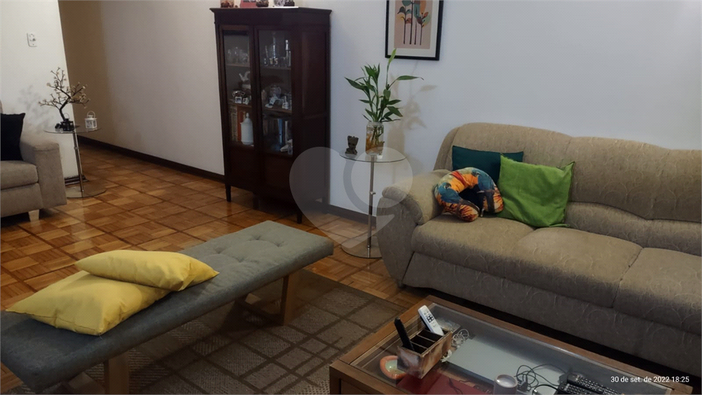 APARTAMENTO em SANTANA