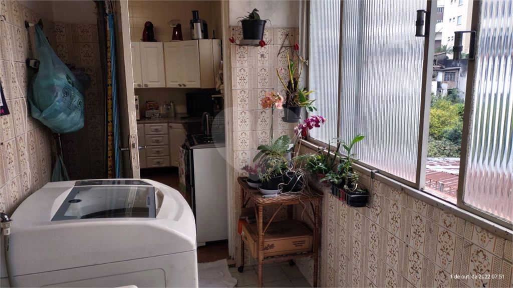 APARTAMENTO em SANTANA