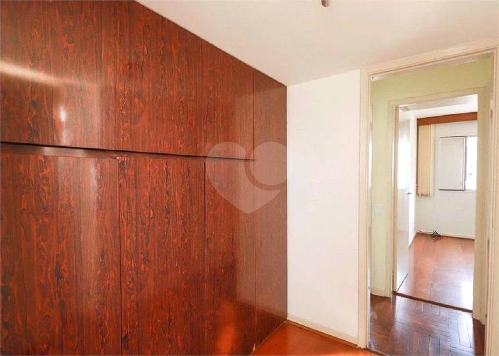 APARTAMENTO em SANTANA