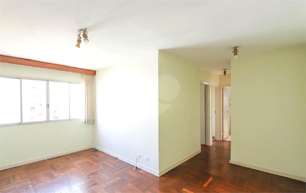 APARTAMENTO em SANTANA
