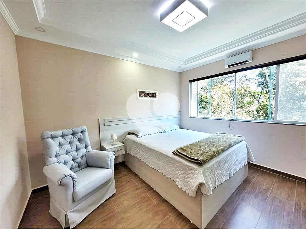 Casa de Condomínio à venda com 4 quartos, 402m² - Foto 25