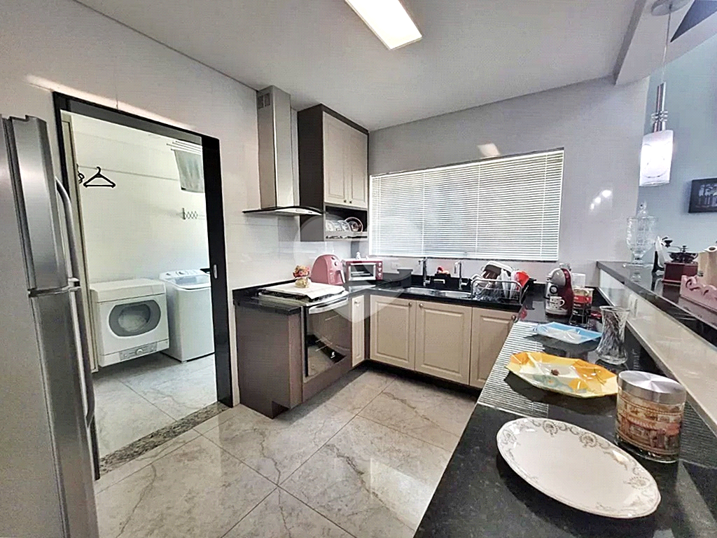 Casa de Condomínio à venda com 4 quartos, 402m² - Foto 12